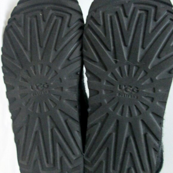 UGG Womens Classic Cardy Knit Knee High Boots/Shoes Black Size 8 - Picture 7 of 7